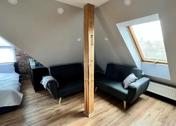 Lawendowe Nocowanie Glowna 19lok11a *